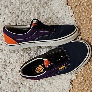 Vans Sneakers